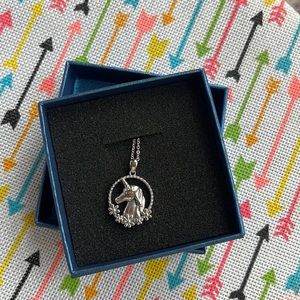 JustKidsToy silver unicorn necklace 8” beautifully made🌸